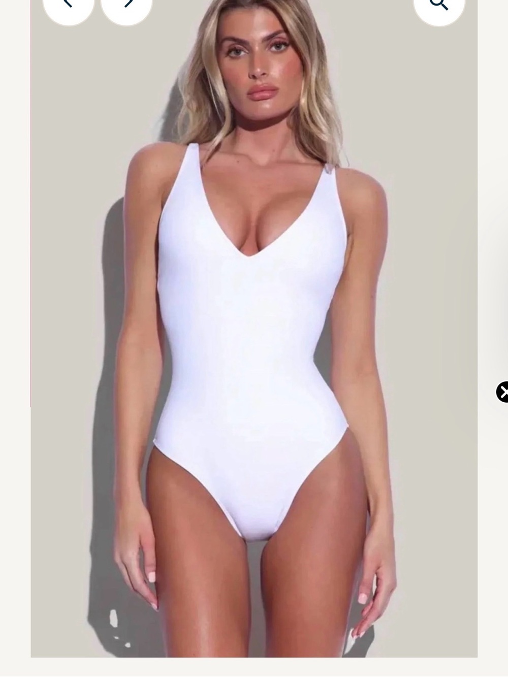 TA3 Brazilian Plungey bathing suit woman’s white size medium
